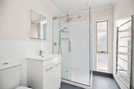 Photo of property in 48 George Street, Hikurangi, 0114