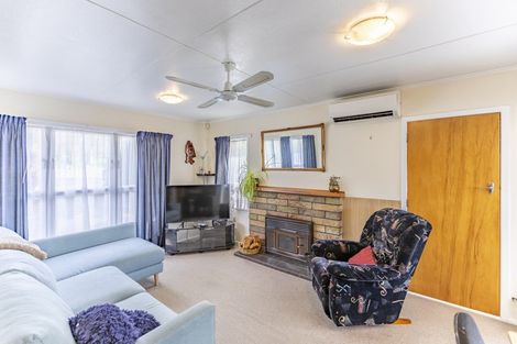 Photo of property in 65 Great North Road, Waipawa, 4210