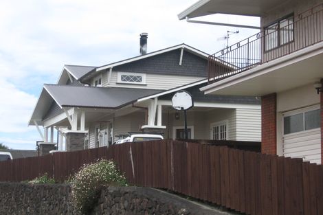 Photo of property in 366 Devonport Road, Tauranga South, Tauranga, 3112
