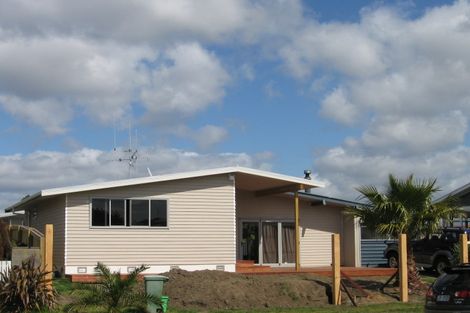 Photo of property in 4 Carter Street, Mount Maunganui, 3116