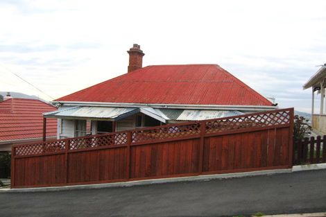 Photo of property in 27 Cole Street, Caversham, Dunedin, 9012