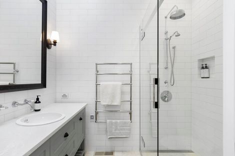 Photo of property in 97 Karewa Parade, Papamoa Beach, Papamoa, 3118