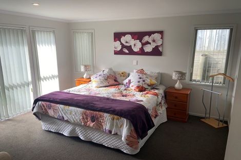Photo of property in 31 Rochfort Crescent, Pyes Pa, Tauranga, 3112