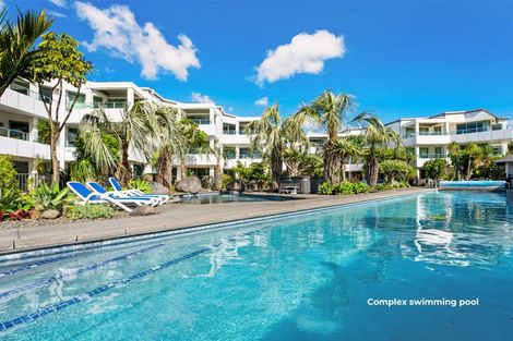 Photo of property in 210/136 Marine Parade, Mount Maunganui, 3116