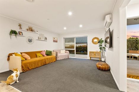 Photo of property in 16 Tapu Road, Huapai, Kumeu, 0810