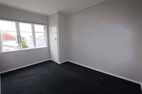 Photo of property in 112 Forest Lake Road, Forest Lake, Hamilton, 3200