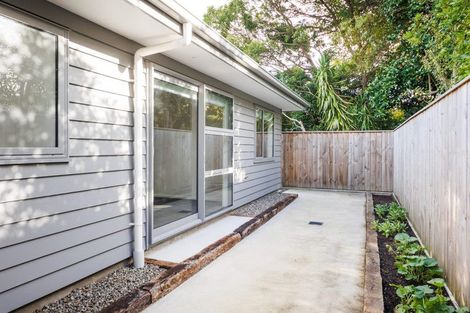 Photo of property in 5a Woodstock Place, Hokowhitu, Palmerston North, 4410