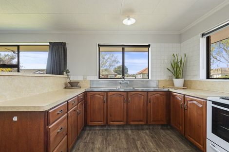Photo of property in 2 Webb Street, Terrace End, Palmerston North, 4410