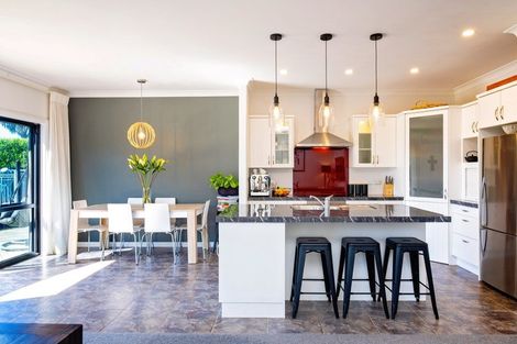 Photo of property in Heynes Place, 29 Heynes Place, Clive, 4102