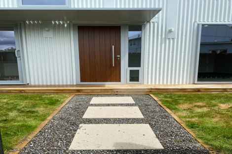 Photo of property in 52a Durham Crescent, Fairfield, Lower Hutt, 5011