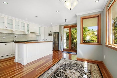 Photo of property in 7 Christopher Way, Paparangi, Wellington, 6037