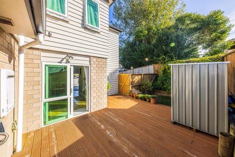 Photo of property in 27d Gifford Road, Papatoetoe, Auckland, 2025