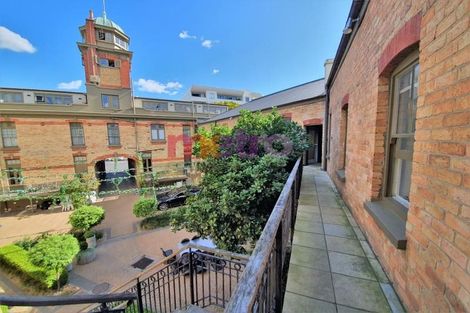 Photo of property in 3b/1 Beresford Square, Auckland Central, Auckland, 1010