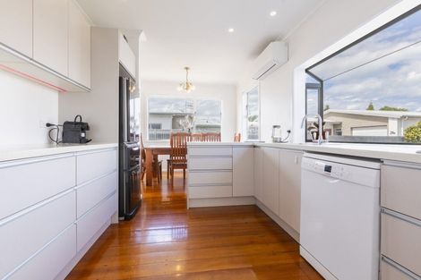 Photo of property in 28 Higgins Street, Marewa, Napier, 4110