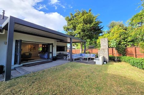 Photo of property in 21 Dressage Lane, Greenhithe, Auckland, 0632