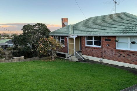 Photo of property in 29 Monarch Avenue, Hillcrest, Auckland, 0627