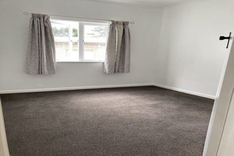 Photo of property in 18 Kent Terrace, Riverhead, 0820