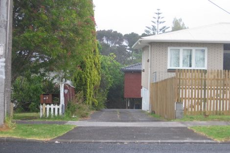 Photo of property in 2/64 Coronation Road, Hillcrest, Auckland, 0627