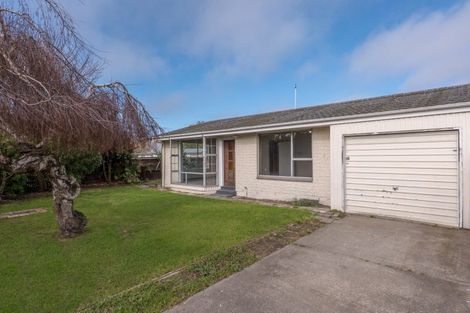 Photo of property in 69 Arran Crescent, Woolston, Christchurch, 8062
