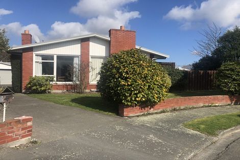 Photo of property in 4 Kilsythe Place, Bishopdale, Christchurch, 8053