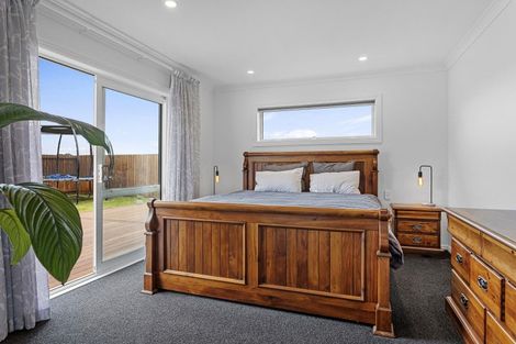 Photo of property in 76 Parsonage Road, Woodend, 7610