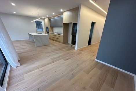 Photo of property in 8d Ringwood Street, Torbay, Auckland, 0630