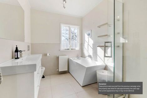 Photo of property in 284 Whitford Park Road, Whitford, Manurewa, 2576