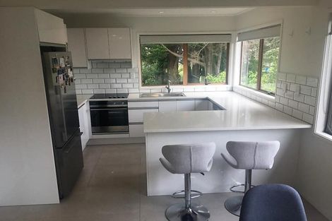 Photo of property in 34 Kelman Road, Kelston, Auckland, 0602