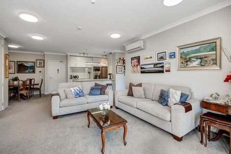 Photo of property in 88 Rewa Rewa Lane, Orewa, 0931