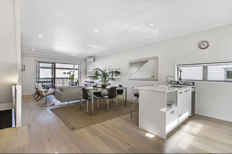 Photo of property in 13/27 Powell Street, Avondale, Auckland, 1026