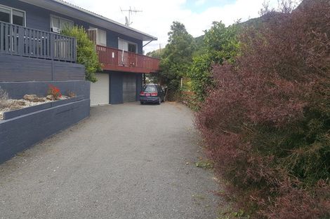 Photo of property in 5b Angle Street, Picton, 7220