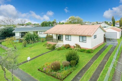 Photo of property in 23 Karen Crescent, Dinsdale, Hamilton, 3204