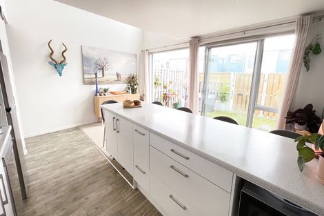 Photo of property in 31 Reynolds Place, Papamoa Beach, Papamoa, 3118