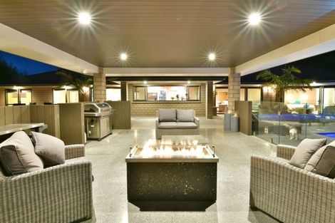 Photo of property in 25 Joblin Road, Wainui, Silverdale, 0994