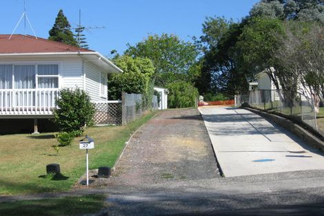 Photo of property in 27 Cutler Street, New Lynn, Auckland, 0600