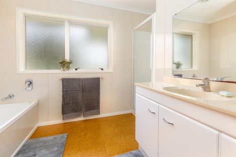 Photo of property in 112 Rutherford Road, Pukekohe East, Pukekohe, 2677