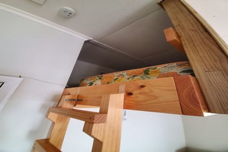 Photo of property in 18 Somerset Avenue, Newtown, Wellington, 6021