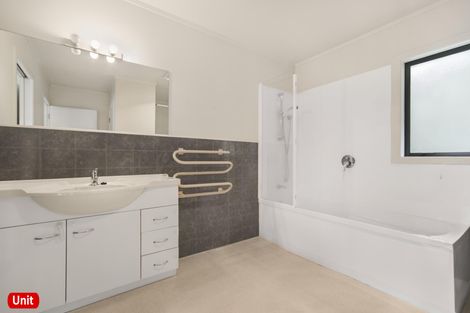 Photo of property in 40 Stratford Road, Manurewa, Auckland, 2105