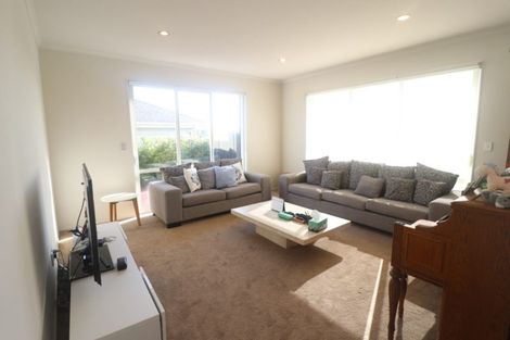 Photo of property in 8 Bankside Road, Silverdale, 0932