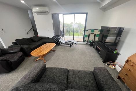 Photo of property in 110e Coronation Road, Papatoetoe, Auckland, 2025