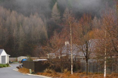 Photo of property in 8 Fletcher Way, Arrowtown, 9302
