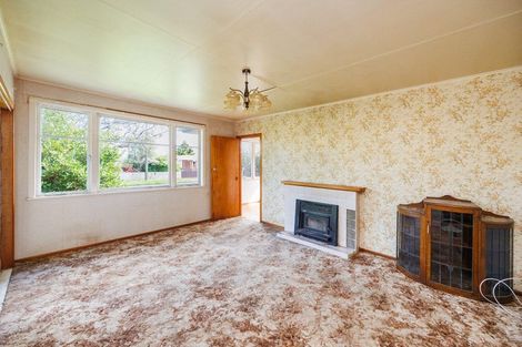 Photo of property in 15 Peters Avenue, Cloverlea, Palmerston North, 4412