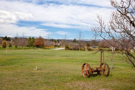 Photo of property in 1 Paulin Road, Earnscleugh, Alexandra, 9391