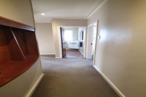 Photo of property in 37 Acacia Avenue, Upper Riccarton, Christchurch, 8041