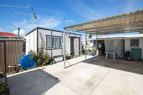 Photo of property in 21 Station Road, Paeroa, 3600