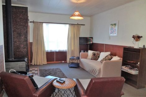 Photo of property in 128 Queen Street, Westport, 7825