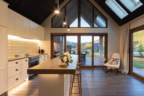 Photo of property in 40 Jack Hanley Drive, Jacks Point, Queenstown, 9371