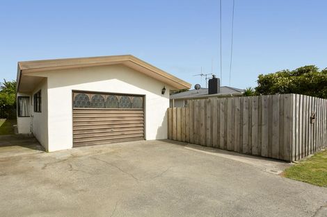 Photo of property in 56a Queen Road, Bellevue, Tauranga, 3110