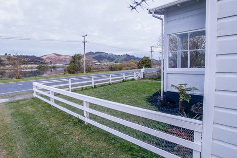 Photo of property in 74 Riverview Road, Huntly, 3700