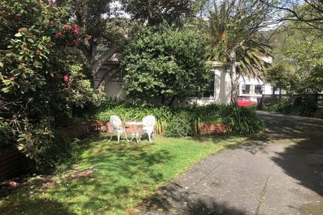 Photo of property in 398 Muritai Road, Eastbourne, Lower Hutt, 5013
